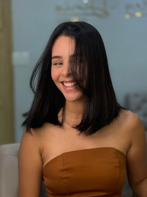 Cabelo ruivo em tom acobreado com ondas